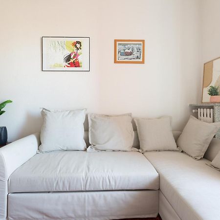 Corvetto M3 - Comfy Apt. With Balcony! Milano Esterno foto