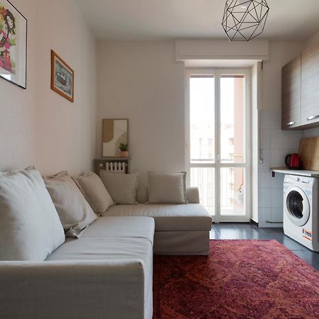 Corvetto M3 - Comfy Apt. With Balcony! Milano Esterno foto