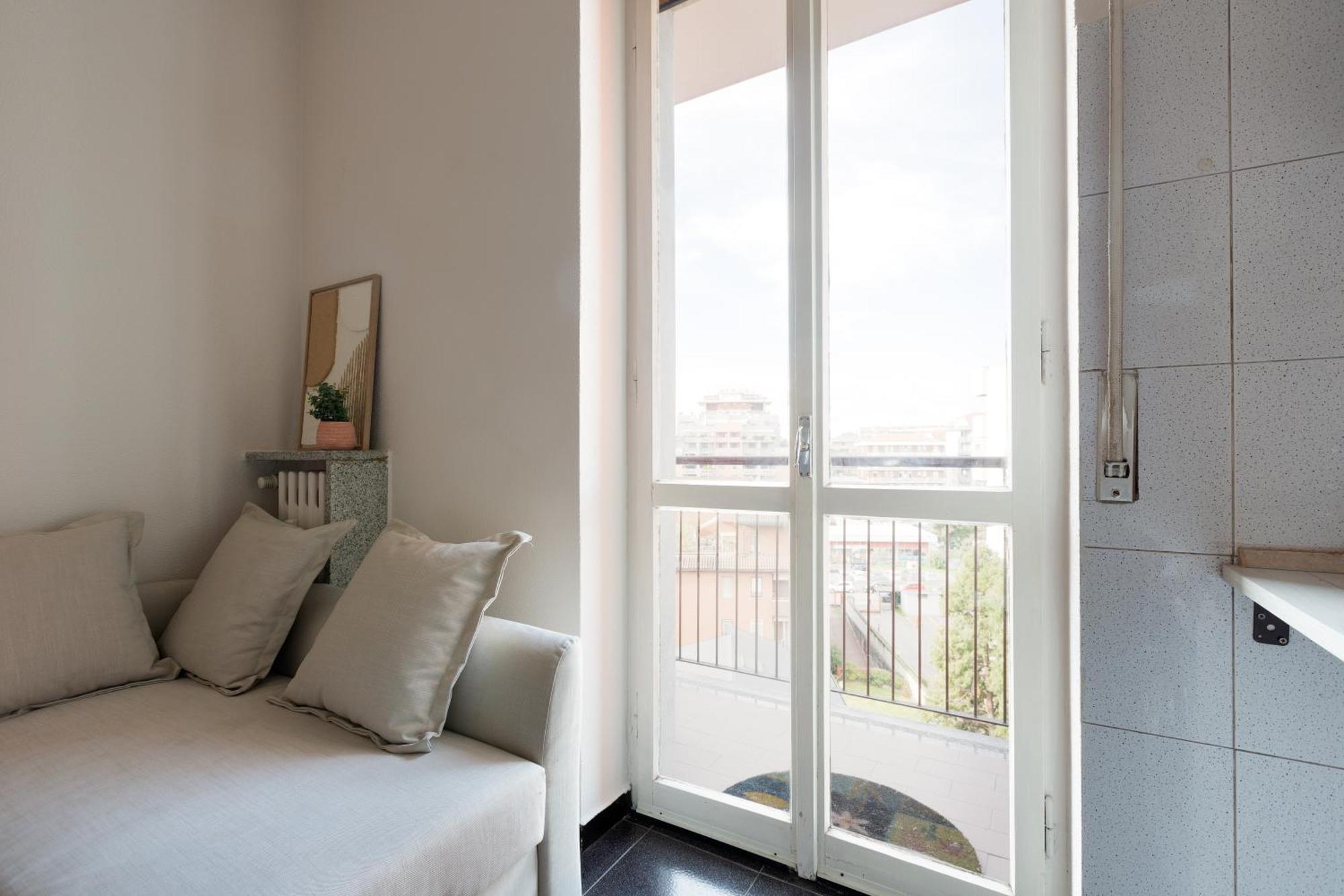 Corvetto M3 - Comfy Apt. With Balcony! Milano Esterno foto