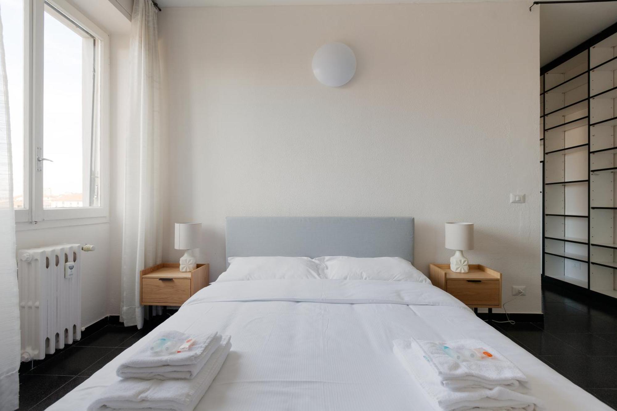Corvetto M3 - Comfy Apt. With Balcony! Milano Esterno foto